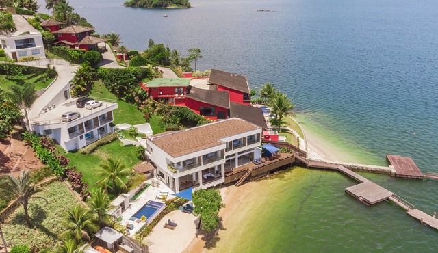 Beautiful luxury villa in Angra dos Reis - Ang002