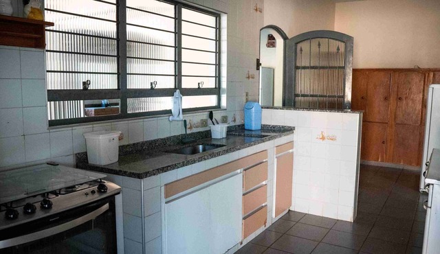 Beautiful site and super well located, almost next to the Catarina shopping center in condo