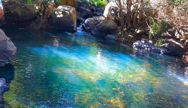 Beautiful VILLA in TRIUNFO. Pool and Barbecue