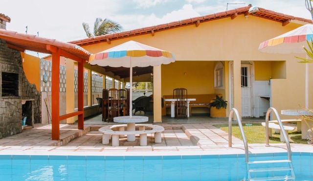 Belíssima casa de temporada próximo ao mar