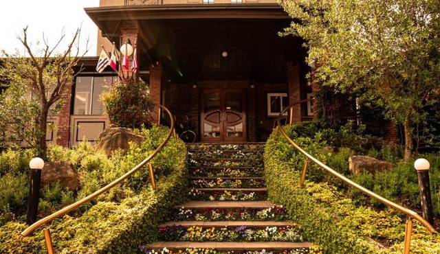 Blumen Hotel Boutique