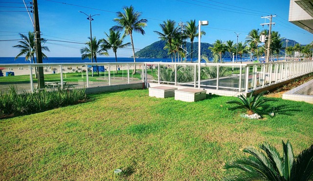 Boulevard Clube - Bertioga, Frente Para o mar