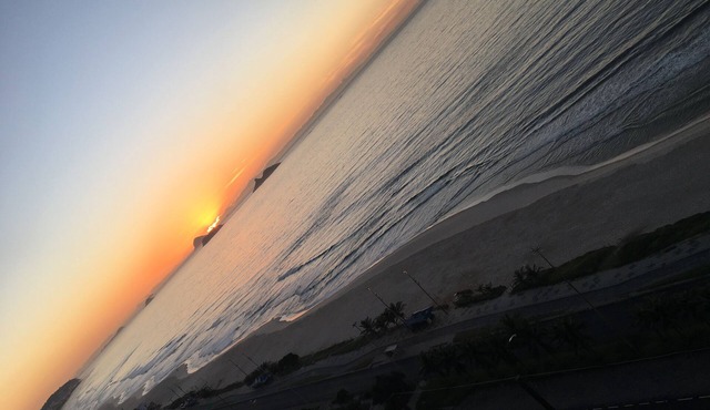 Triplex penthouse facing the sea with 3 bedrooms in Barra da Tijuca