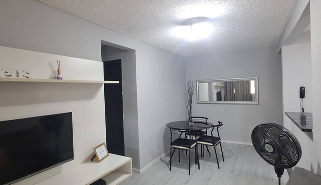 Apartment close to Vila Militar, Deodoro, Madureira. Parking included.