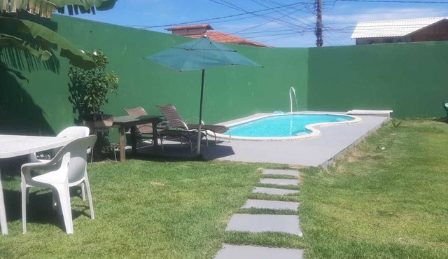 Casa 3 quartos pertinho da praia
