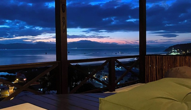SEA VIEW house with jacuzzi on the terrace - Between Ponta das Canas and Cachoeira
