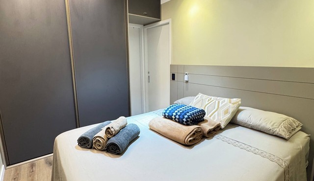 Brand new, fully equipped apartment in downtown Belém, PA, with pool, sauna, hot tub, rooftop terrace, and garage.