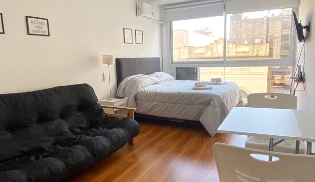 Bright studio apartment near the National Congress
