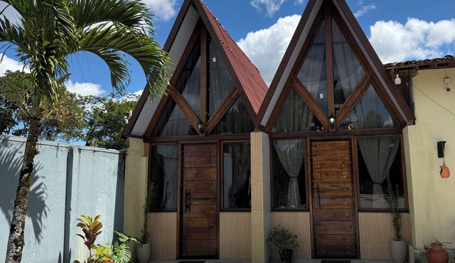 Bruma Leve Chalés, 1.5 km from downtown Ubajara. (pet-friendly)