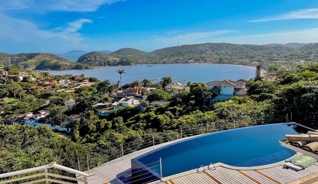 Buz012 - Beautiful 4 bedrooms villa with pool in Búzios