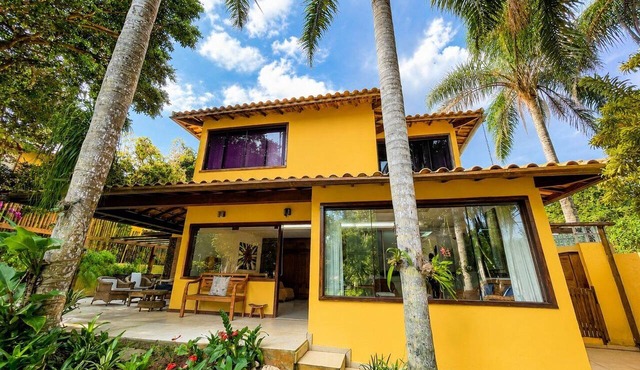 BZ62 Center! Large house, 5 suites and gourmet area