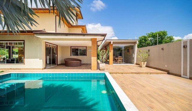 BZ67 House 200m from the beach with private pool
