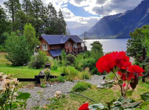 Cabaña con excelente vista al Lago Gutierrez