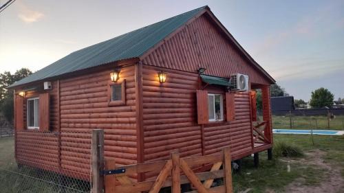 Cabaña totalmente equipada para 4 o 5 pers con piscina privada