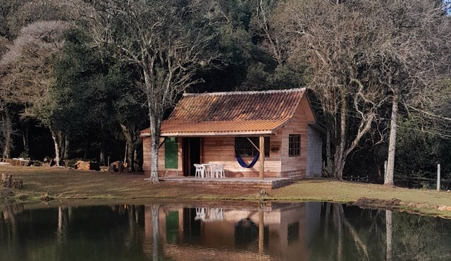 Cabana em Área Rural com Total Privacidade e Conforto com Natureza Exuberante