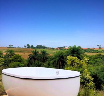 Cabana com Banheira ao Ar Livre e Céu Estrelado