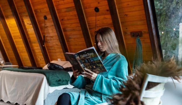 Cabana com Hidromassagem e Vista, a 12km de Treze Tílias
