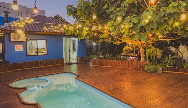 Cabana Raízes with Hot Tub, Fireplace and Private Pool.