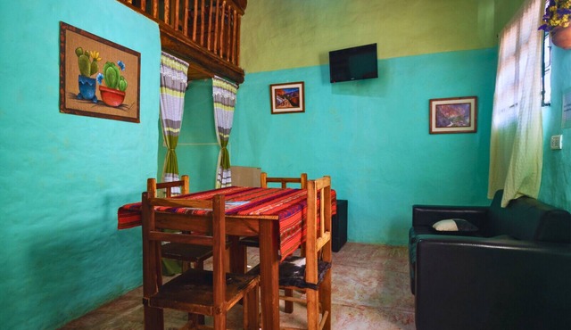 Cabin 1 in Cerro San Martin| Sleeps 5| The heart of the Quebrada| Maimará, Jujuy