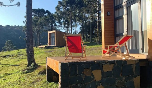 Cabins surrounded by nature with an incredible view!