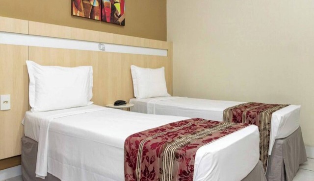 Calm, Relaxing Space w/Outdoor Pool Access - Perfect for Couples to Unwind