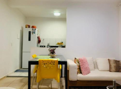Calmo e aconchegante apartamento térreo com quintal