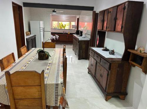 Cantinho Carijós com Piscina I - 02 Quartos