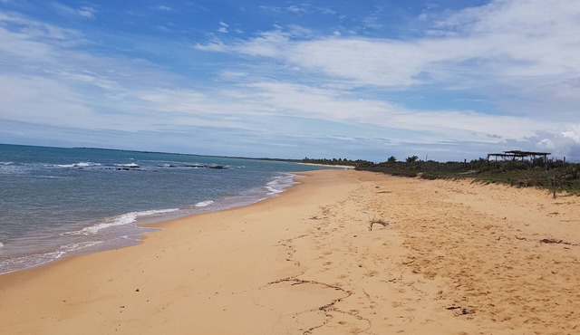 Canto do Mar, na Praia. Dentro de Xandó-Caraíva.