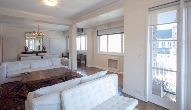Carlitos Gardel | Spacious 3 Bedroom in Downtown