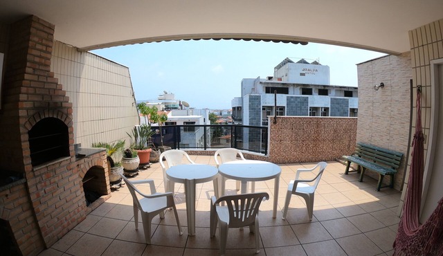 CARNAVAL Penthouse Duplex 450m from Praia do Forte + Barbecue Area + WI FI +2 vacancies