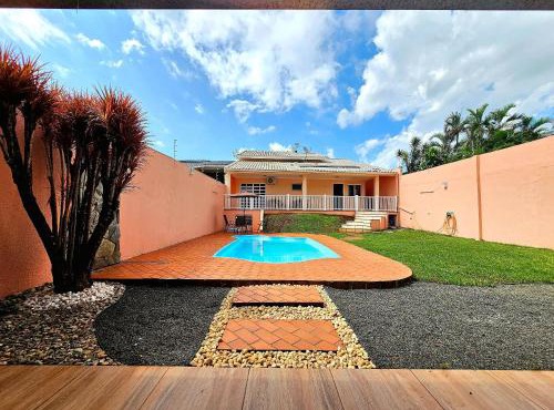 Casa 4 quartos Piscina prox Paraguai e Itaipu