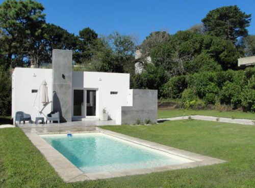 Casa a estrenar con piscina privada en Sierra de los Padres