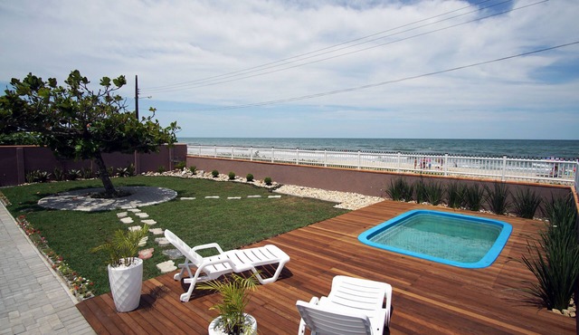 Casa A.Mar- Right on the sand, Swimming Pool and Air Conditioning