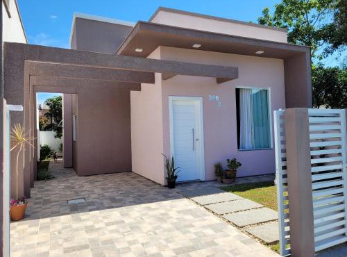 Casa aconchego, lugar tranquilo p4, Pet friendly, Garagem