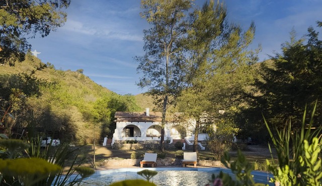 Casa al pie de la Montaña con Cama King, Pileta y Mesa de Pool