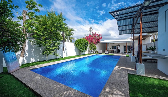 Casa Alegria Villa -Jaco Beach Great Location