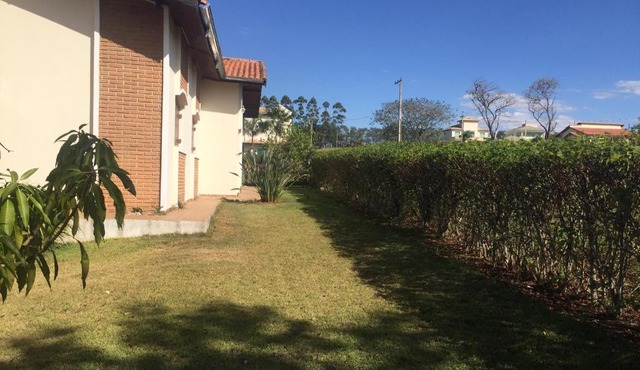 Casa aluguel temporada com piscina, 3 dormitórios e mezanino com sofá cama