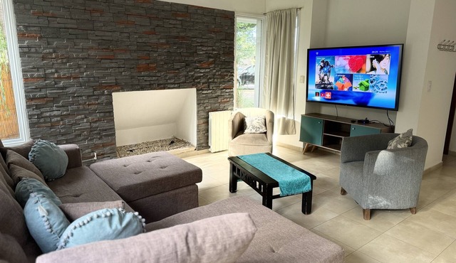 Casa Barrio Cerrado en Mendoza , Casa Ideal Para Familia o Amigos