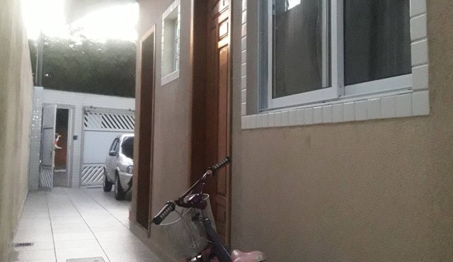 Casa bem Localizada em Praia Grande