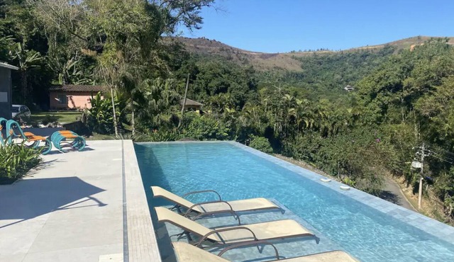 Casa Angra Portogalo 4 Suítes Alto Padrão Piscina e Lazer Completo Privativo