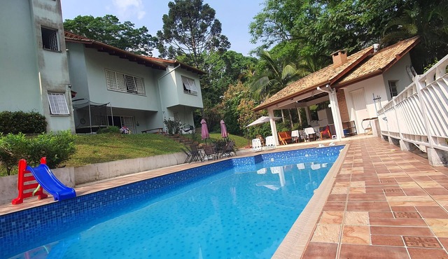 Casa - Sítio Condomínio de Luxo Hidro e Piscina