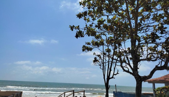 Casa Brisa do Mar Itapoá conforto à uma quadra da praia
