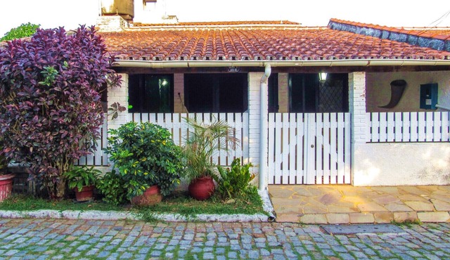 Casa c churrasq e lazer perto do mar, Cabo Frio/RJ