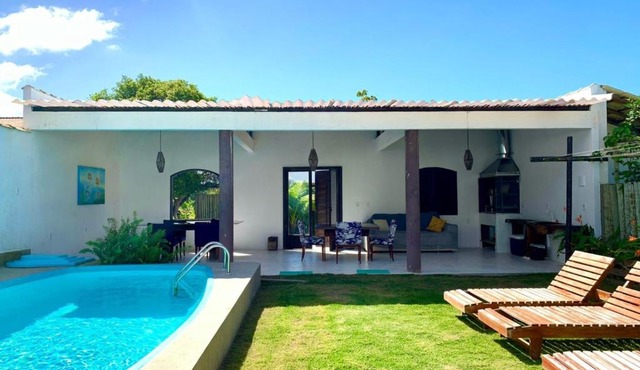 Casa c piscina em condominio na Praia do Espelho