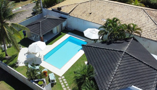 Casa Canto do Mar Guarajuba, between the beach and the lagoon