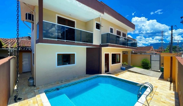 Casa Centro com Piscina