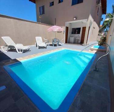 Casa Climatizada com Piscina em Jacaraipe