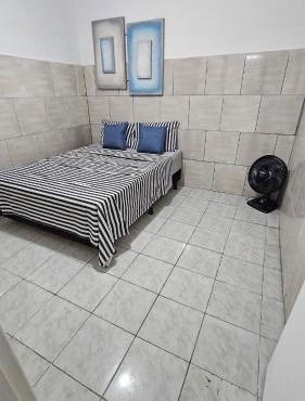 Casa com 1 Quarto e Garage - Alto da Cruz, Camaçari