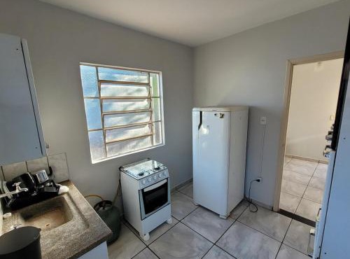 Casa com 2 quartos no Aero Rancho
