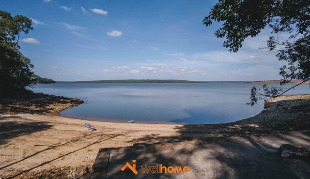 Casa com acesso à lagoa em Itatinga